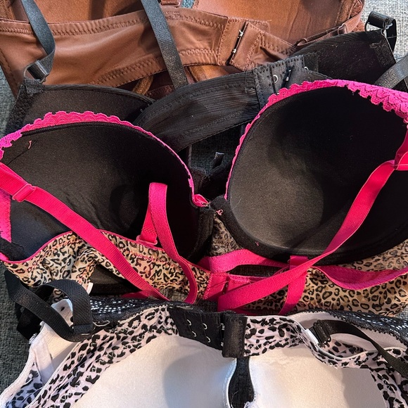 Bundle of 4 Bras - Picture 2 of 2
